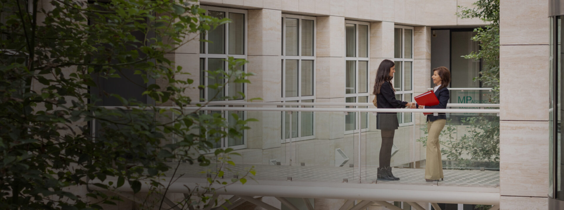 Come trovare l’amore? Affidati a una vera agenzia matrimoniale, al primo posto ci sei tu!