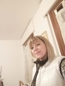 Lidiya,donna curata e ordinata,  Asolo - Club di Più