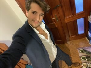 Christian, solare, di compagnia, amichevole, sincero - Club di Più