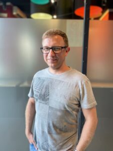 Matteo, sorridente, sportivo, amichevole - Club di Più