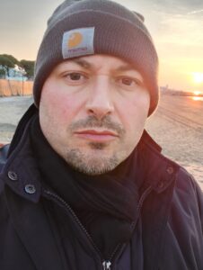 Uomo carismatico, altruista, gentile, sportivo, solare - Club di Più