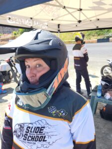 Rosalba, donna di bell´aspetto, motociclista,romantica - Club di Più