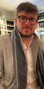 Bella presenza Ragazzo 30 enne agente commercio - Club di Più