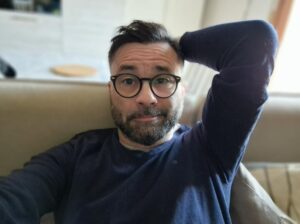 Mauro  , simpatico, brillante, alla moda,altruista,sportivo - Club di Più