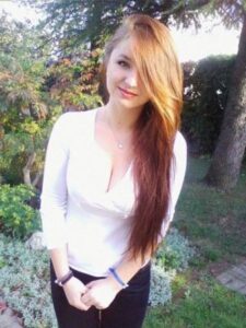 Giovane ragazza single molto bella - Club di Più