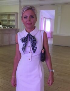 Donna single 40 anni, Valentina    sensibile e sincera - Club di Più