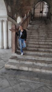 Chiara , Vicenza, affettuosa, semplice, giovvanile - Club di Più