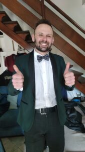 Andrea, aperto, solare, cordiale, sportivo, Verona - Club di Più