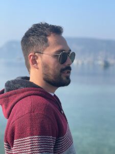 Ragazzo rispettoso, solare - Club di Più