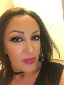 Donna bella presenza - Club di Più