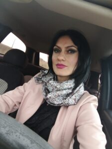  Donna bella, magra, sensuale - Club di Più