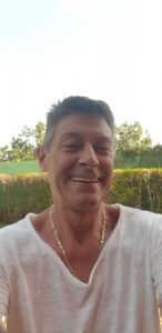 Sono pratico, determinato   - Club di Più