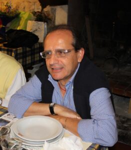 Ex Funzionario libero, Club di Più