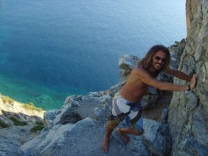 Uomo alternativo, lavoro nella moda- Club di Più