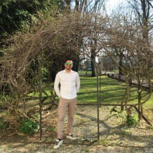 Ragazzo tipo mediterraneo- Club di Più