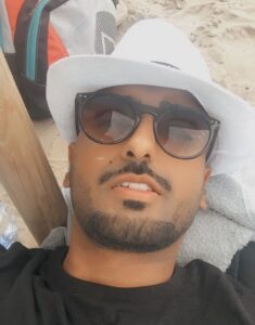 Ragazzo laureato - Club di Più