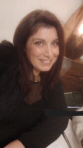 Tiziana , solare, sincera, altruista , adoro il mare - Club di Più