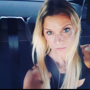 Nadia, donna matura, solare  - Club di Più