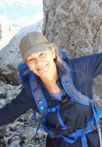 Donna infermiera, bella presenza - Club di Più