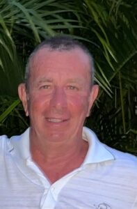 Uomo curato, artigiano, dinamico, sportivo  - Club di Più