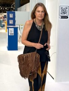  Donna solare e disponibile - Club di Più