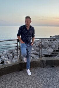 Jacopo     , Manager dirigente, sportivo, musicista - Club di Più