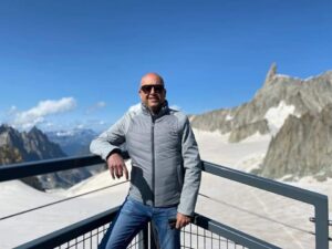 Uomo realizzato, benestante, viaggiatore  - Club di Più