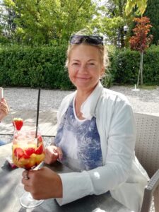 Nadia     , femminile, allegra e dolce, tranquilla, affettuosa  - Club di Più