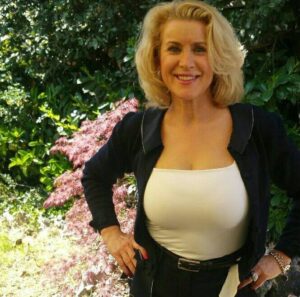 Solare e concreta  Club di Più