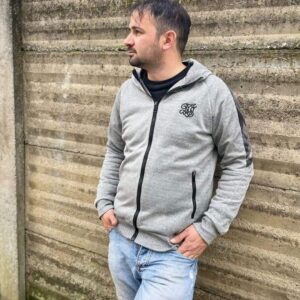 Ragazzo giovane - Club di Più