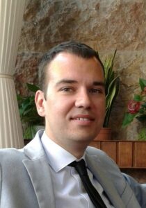 Paolo  - Single, elegante, cerca ragazza - Club di Più