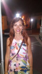 Roberta  - cerca un uomo semplice - Club di Più