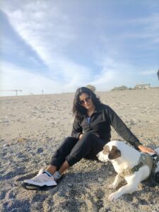 Ragazza interessante  - Club di Più