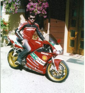 ragazzo benestante  - Club di Più