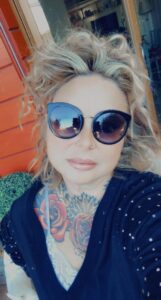 Donna di bell´ aspetto, femminile, passionale Venezia - Club di Più