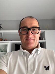 Uomo interessante - Club di Più