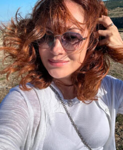 Donna single - Incontra Elizabeth    - Affascinante  - Club di Più