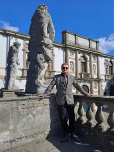 Uomo single - Incontra Loris - Direttore - Club di Più