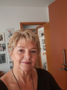 Donna single - Incontra Monica - Dinamica - Club di Più