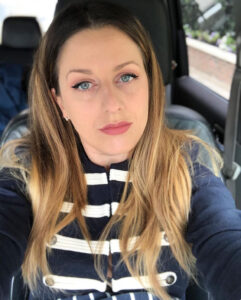 Donna single - Incontra Shelly - Sensibile - Club di Più