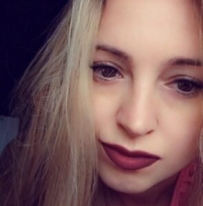 Donna single - Incontra Valeria         - Sensibile - Club di Più