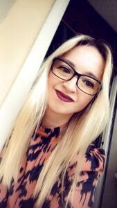 Donna single - Incontra Valeria        - Sensibile - Club di Più