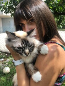 Donna single - Incontra Noemi  - Affettuosa - Club di Più