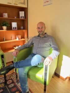 Uomo single - Incontra Alessio - Sincero - Club di Più           