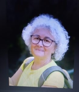 Donna solare in pensione, conosci Angela, Club di Più