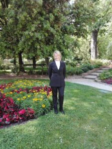 Donna single - Incontra Maria - Semplice - Club di Più