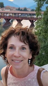 Donna single, sportiva, dinamica, Club di Più