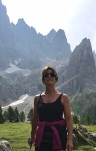 Donna sensuale, Club di Più