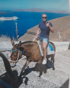 Ragazzo single, intelligente, Club di Più