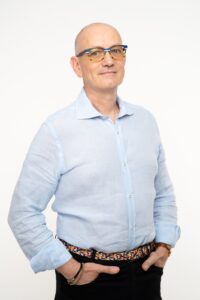 Uomo socievole, Club di Più